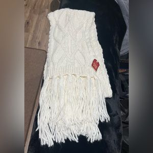 Faded Glory Scarf